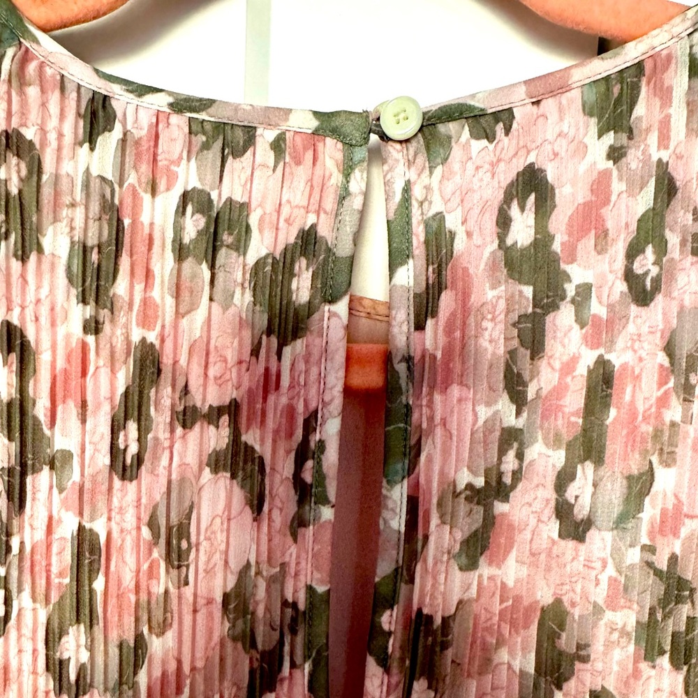 Aritzia Wilfred Daydreamer mini dress in exclusive floral pink/green (small) - Picture 5 of 13
